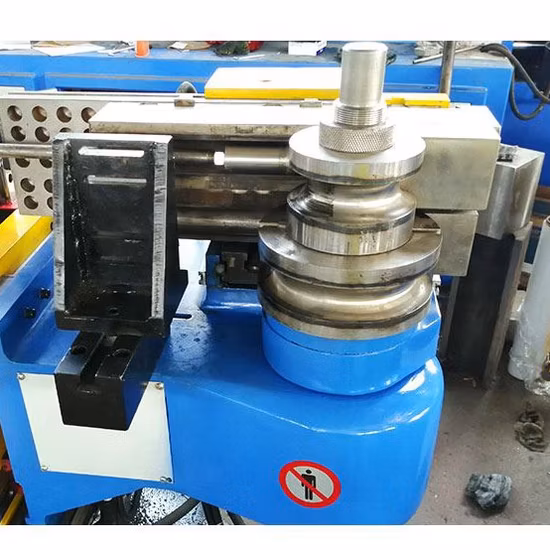 Dobrador de rolamento de pressão de tubo de aço quadrado redondo hidráulico elétrico, máquina automática de dobra de tubo CNC de mandril para estrutura de móveis, tubos de exaustão de óleo automotivo