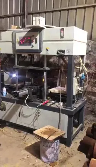 CE New Delin China Máquina de fundição em areia Máquinas de tiro Core Shooter OEM